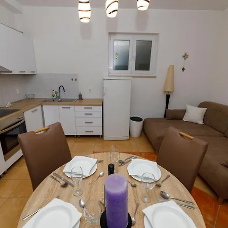 Matea Casa de hóspedes Makarska