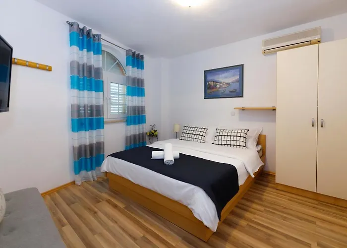 Matea 3* Makarska