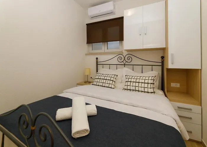 Matea 3* Makarska